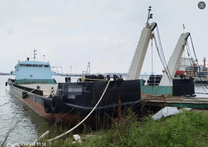 1,000 DWT Deck Cargo Ship, built 2013