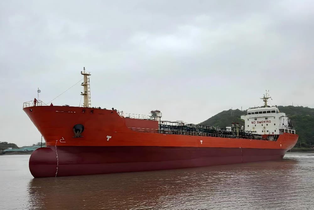 11,400 DWT Tanker, built 2018