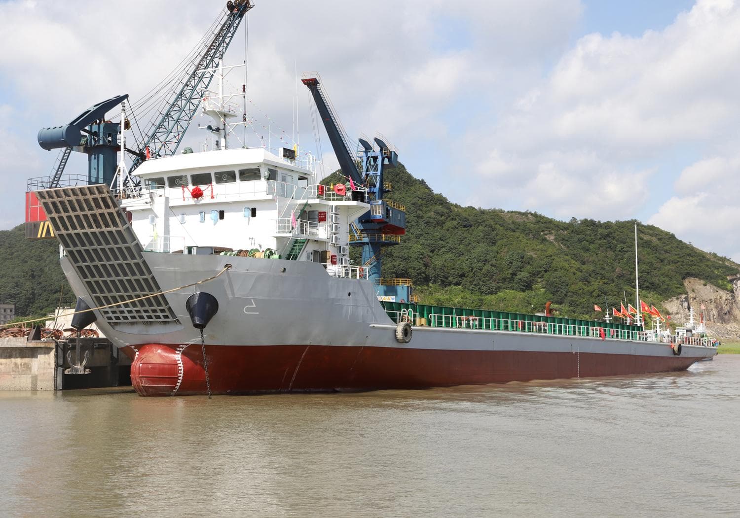 4,700 DWT Deck Cargo Ship, built 2021