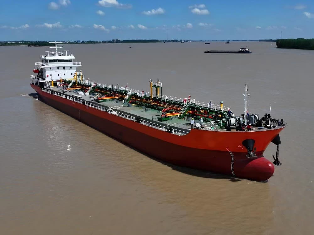 5,300 DWT Tanker, built 2024