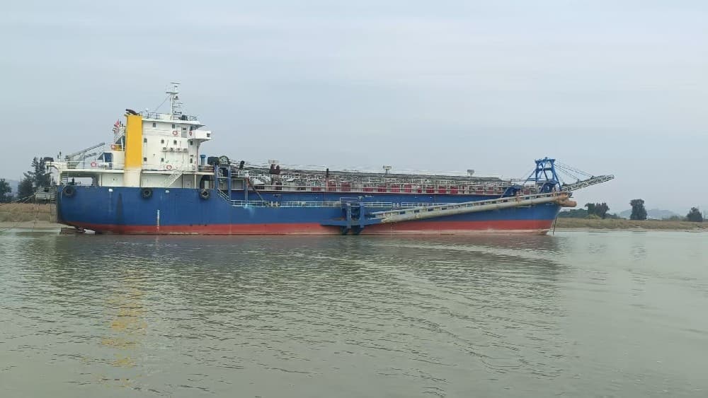 6,100 DWT Sand Carrier, built 2022