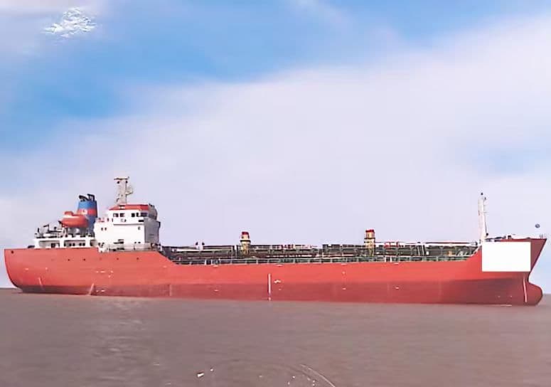 6,200 DWT Tanker, built 2012