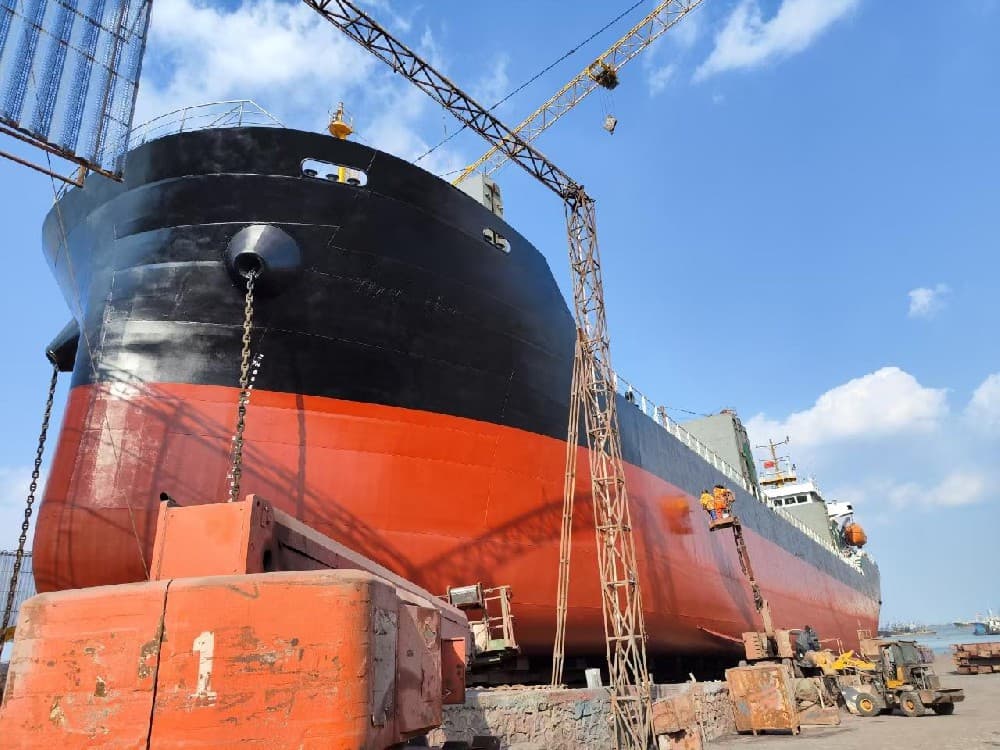 7,500 DWT Bulk Carrier, built 2020