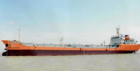7,500 DWT Tanker, built 2010
