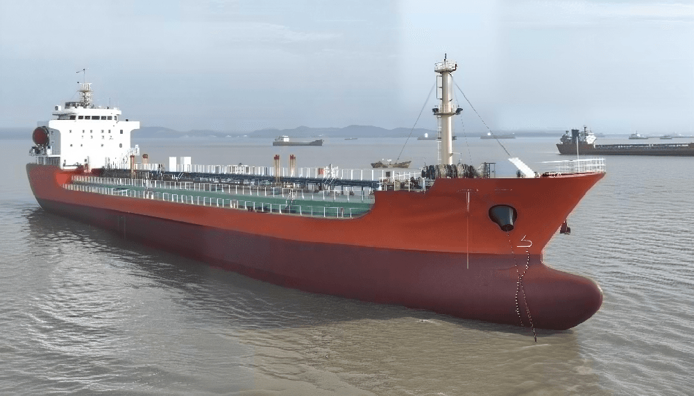 7,500 DWT Tanker, built 2018