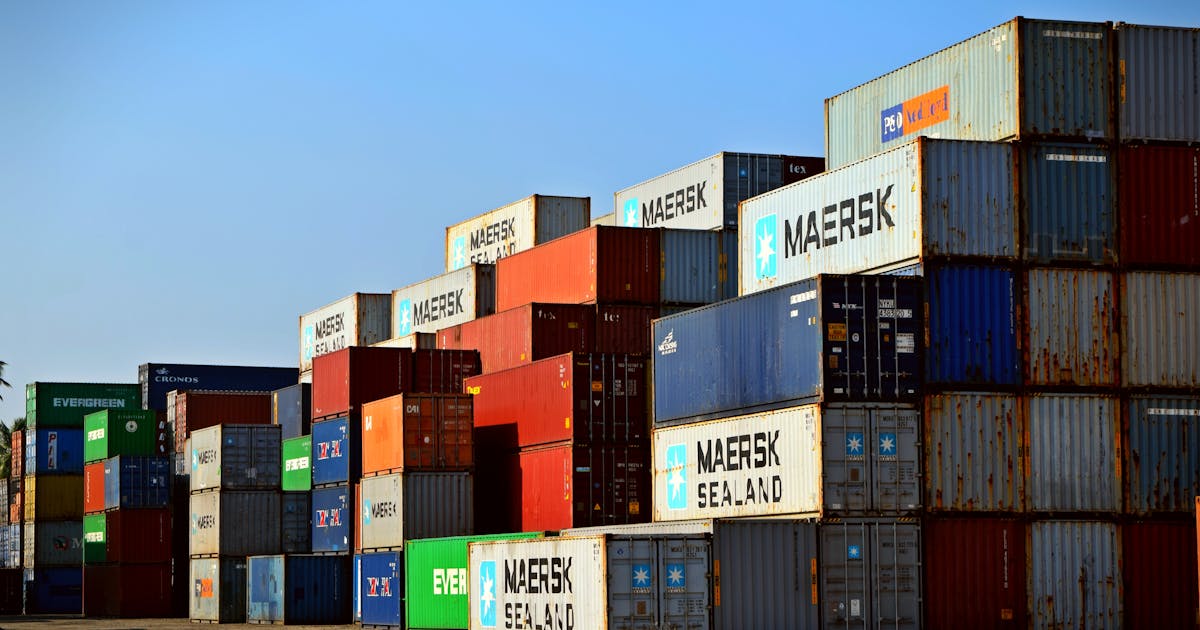 UAE & GCC Customs Clearance: Duties, HS Codes & Documents
