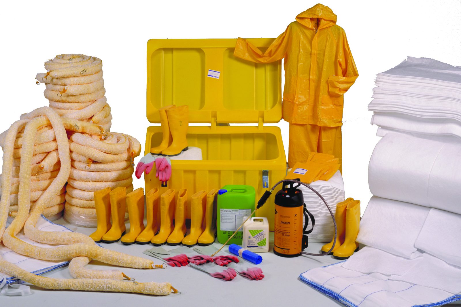 OIL ABSORBENT SPILL KIT, FOR 7 BARRELS OIL SPILL